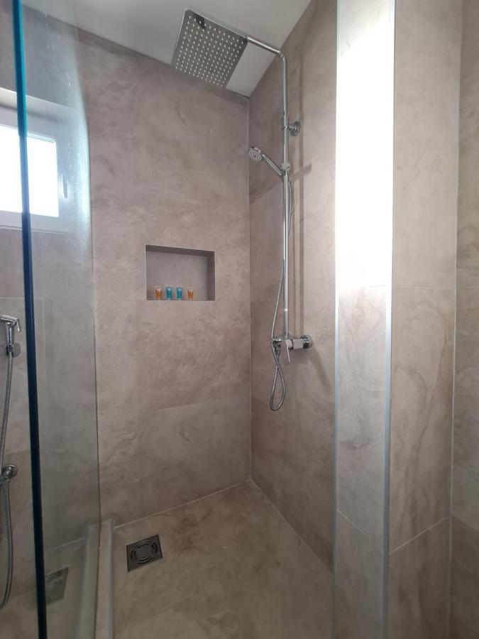 Airport Molko Apartments Surčin Kültér fotó