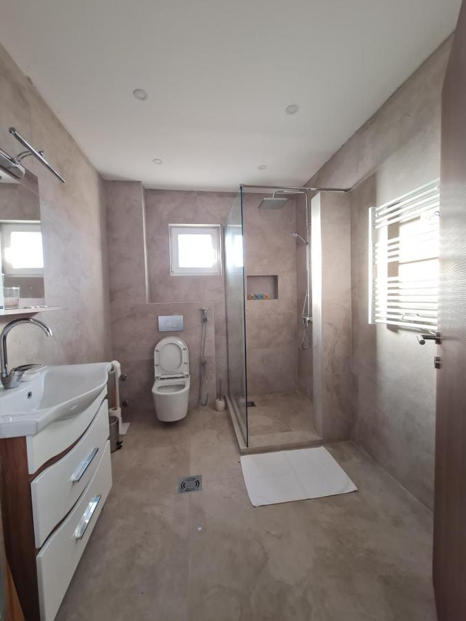 Airport Molko Apartments Surčin Kültér fotó