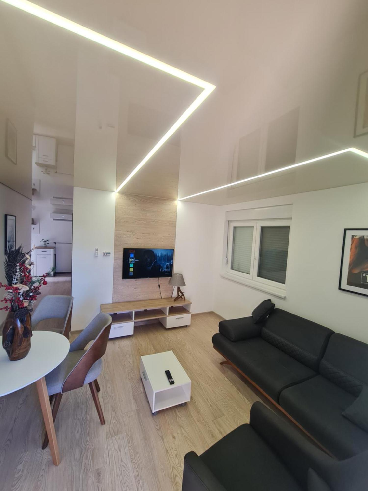 Airport Molko Apartments Surčin Kültér fotó